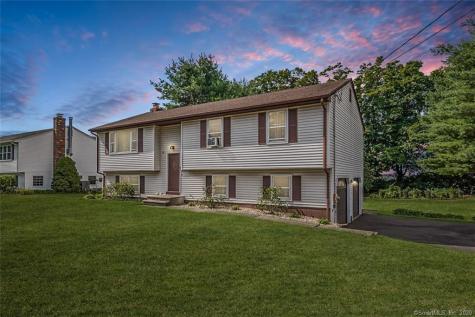 14 Sunrise Terrace Plainville CT 06062