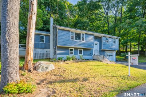 17 Rhoda Lane Bristol CT 06010