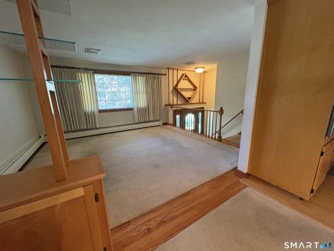 26 Woodside Lane Plainville CT 06062