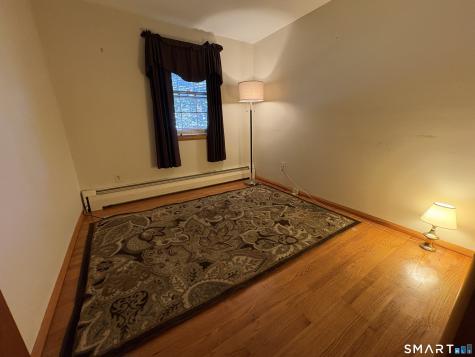 26 Woodside Lane Plainville CT 06062
