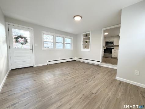 9 Eleanor Road Enfield CT 06082