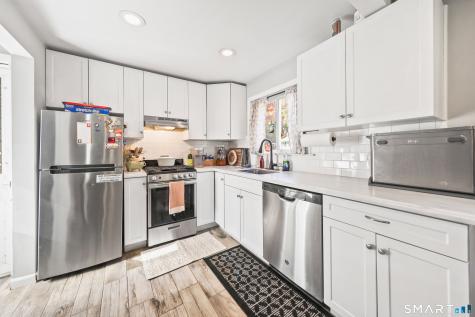 102 Brookside Avenue Naugatuck CT 06770