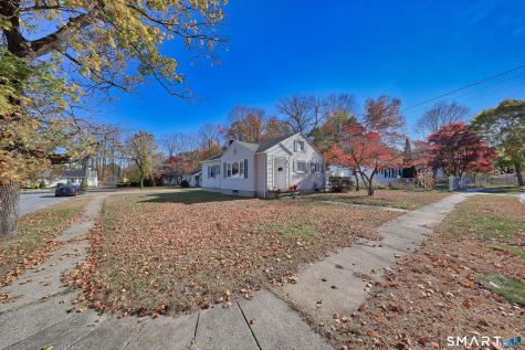 102 Brookside Avenue Naugatuck CT 06770