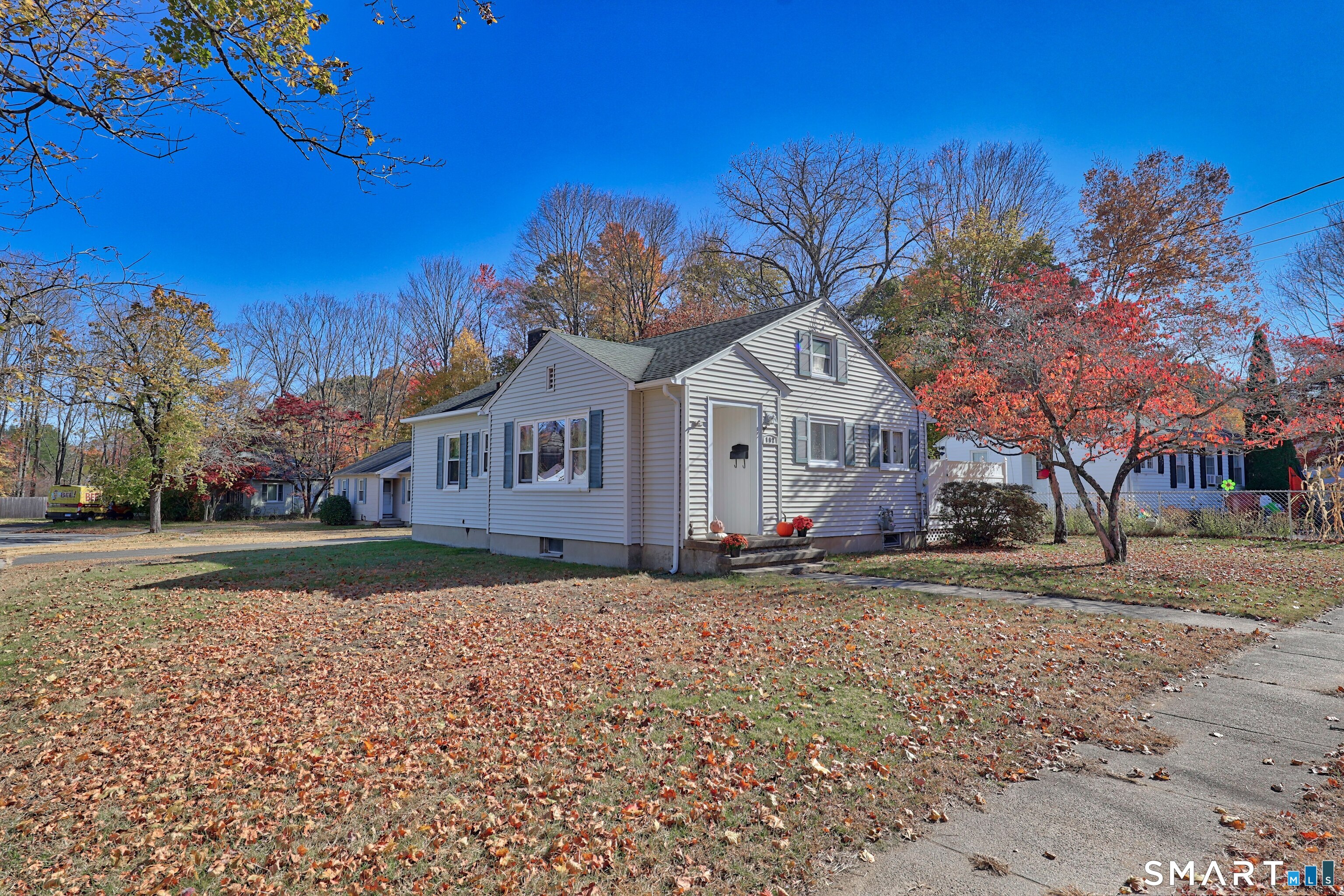 102 Brookside Avenue Naugatuck CT 06770