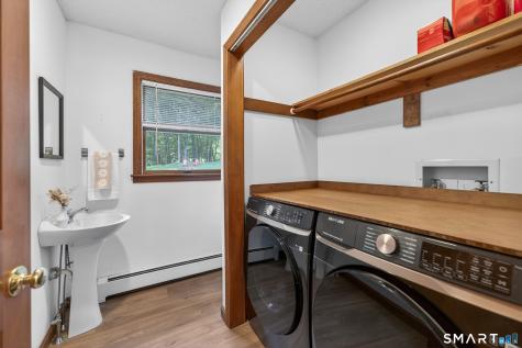 85 White Plains Road Norwich CT 06360