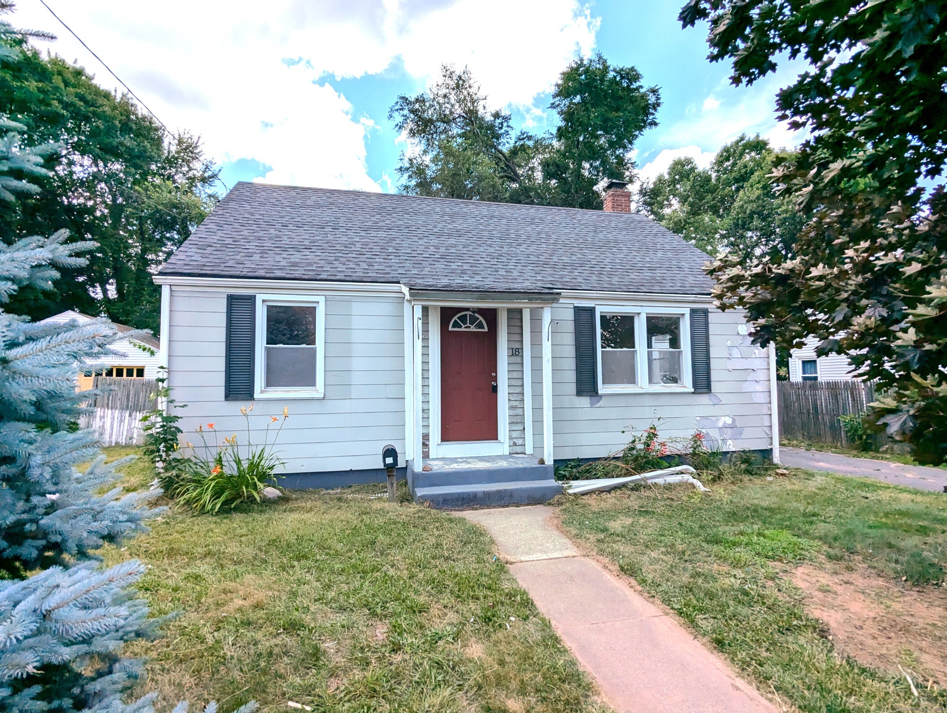 18 Lenox Street Manchester CT 06040