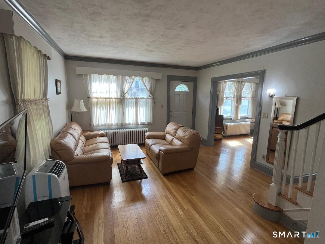 19 Portman Street Windsor CT 06095