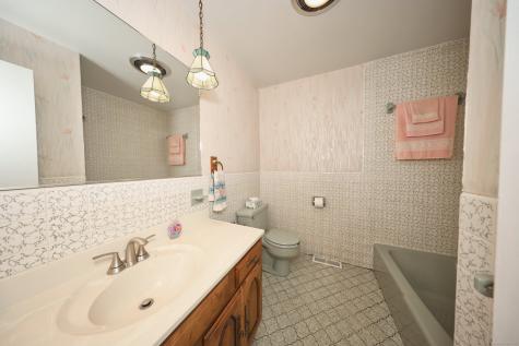 154 South Benham Road Seymour CT 06483