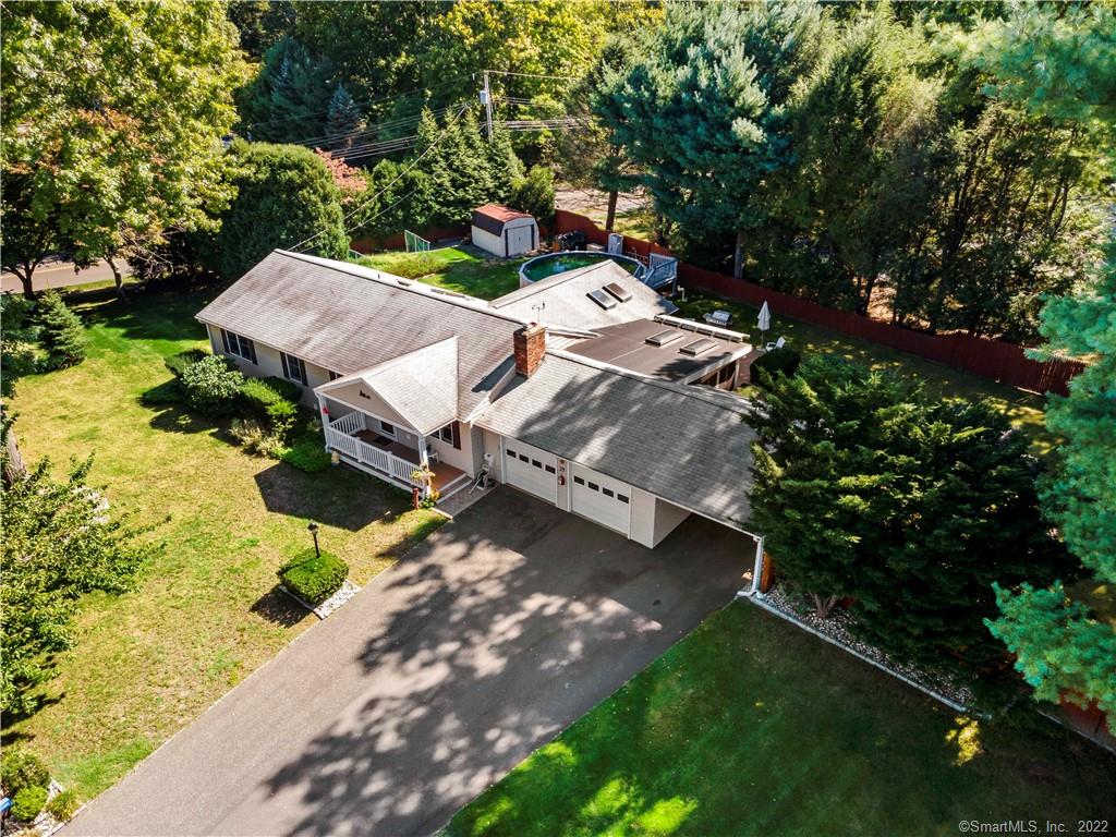25 Wagon Hill Road Fairfield CT 06824