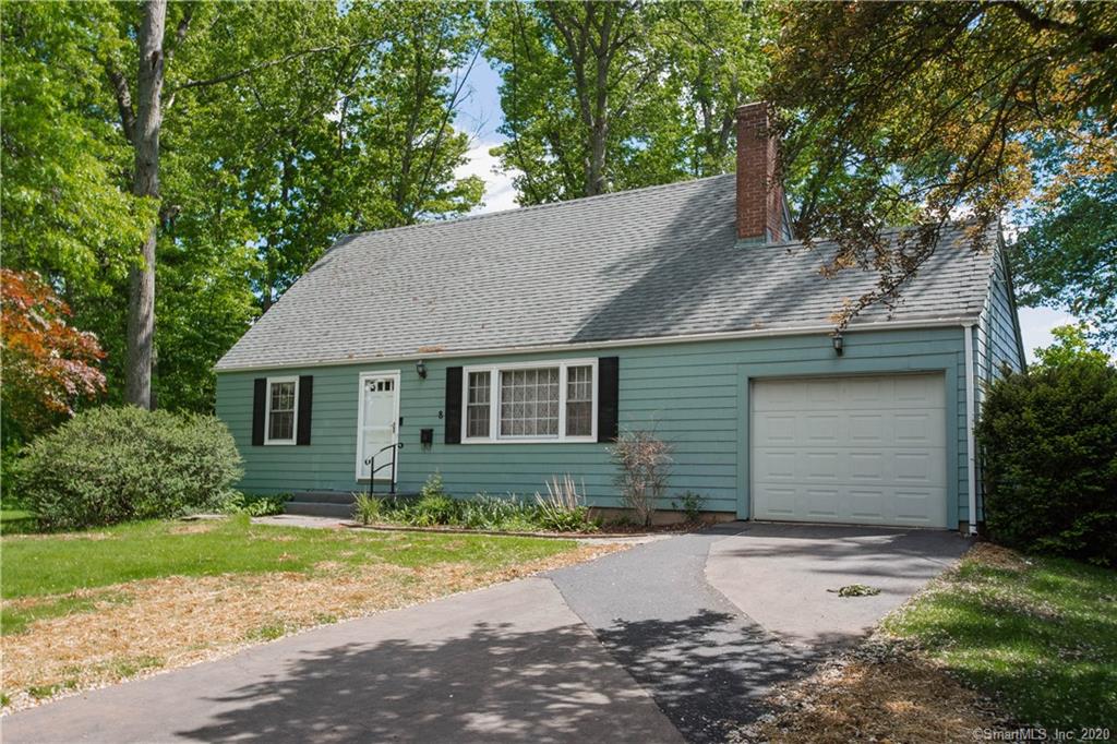 8 Cobblestone Road Bloomfield CT 06002