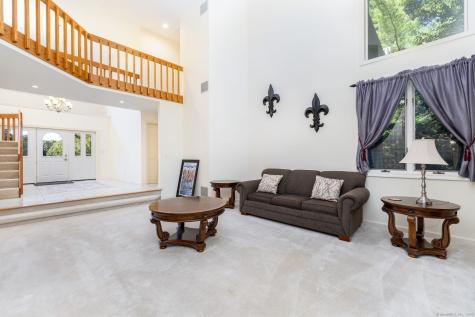 188 High Wood Drive Glastonbury CT 06073