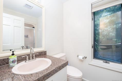 188 High Wood Drive Glastonbury CT 06073