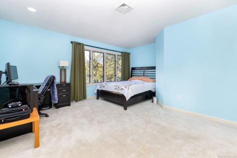 188 High Wood Drive Glastonbury CT 06073