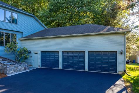 188 High Wood Drive Glastonbury CT 06073