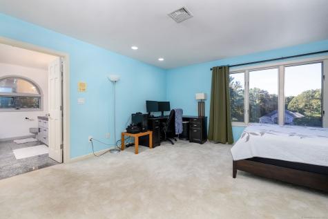 188 High Wood Drive Glastonbury CT 06073