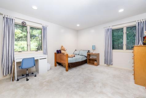 188 High Wood Drive Glastonbury CT 06073