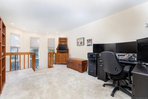 188 High Wood Drive Glastonbury CT 06073