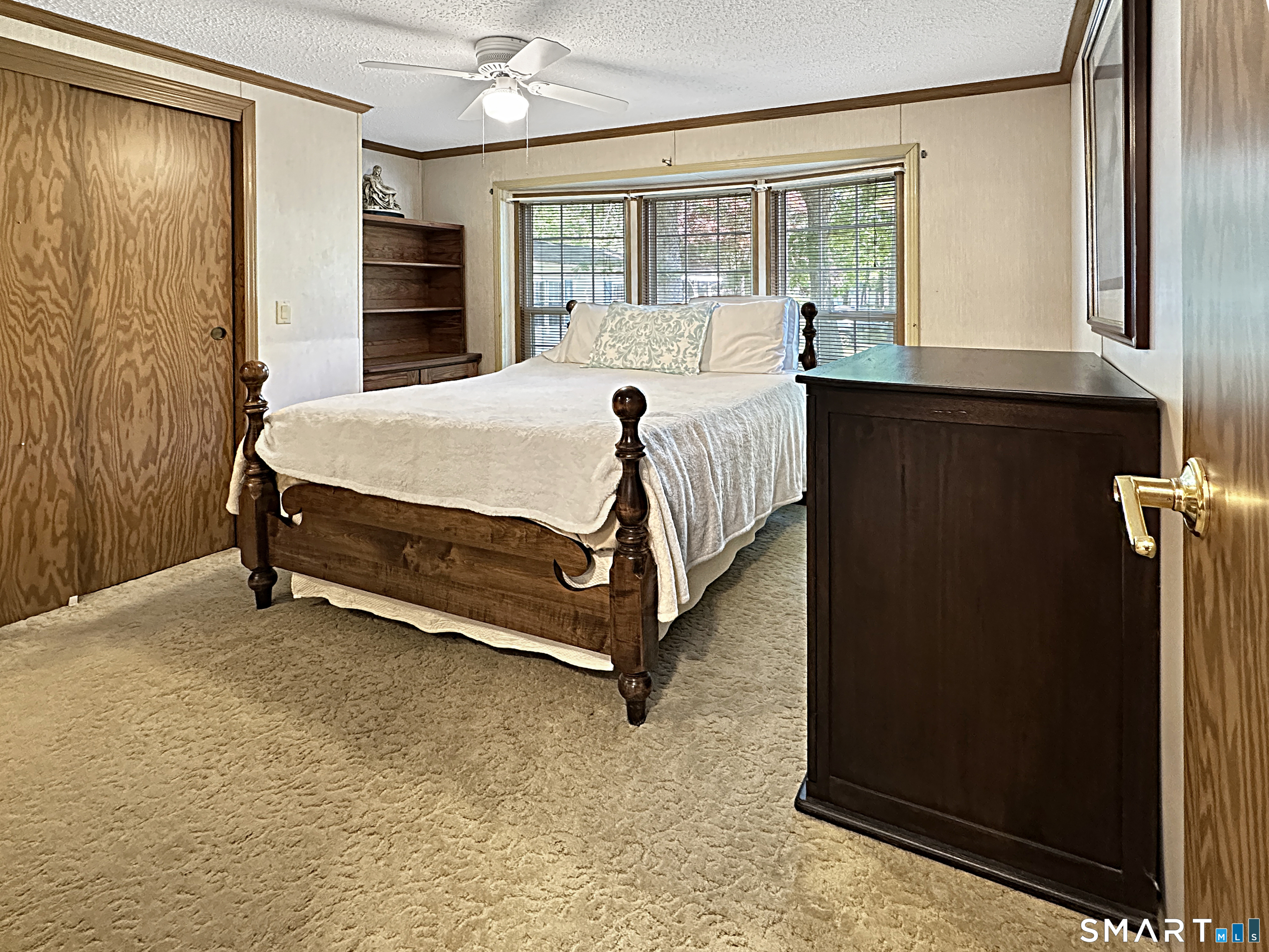 136 Hunters Road Norwich CT 06360