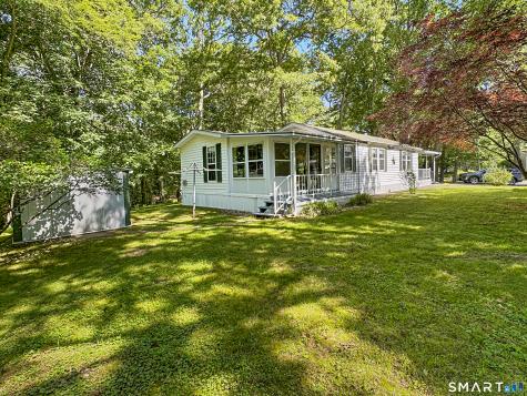 136 Hunters Road Norwich CT 06360