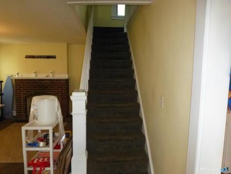 102 Norwood Avenue New London CT 06320