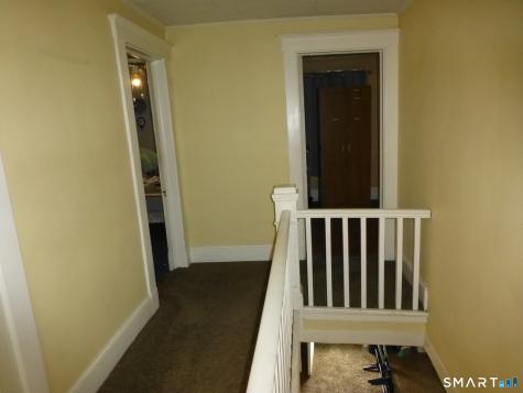 102 Norwood Avenue New London CT 06320