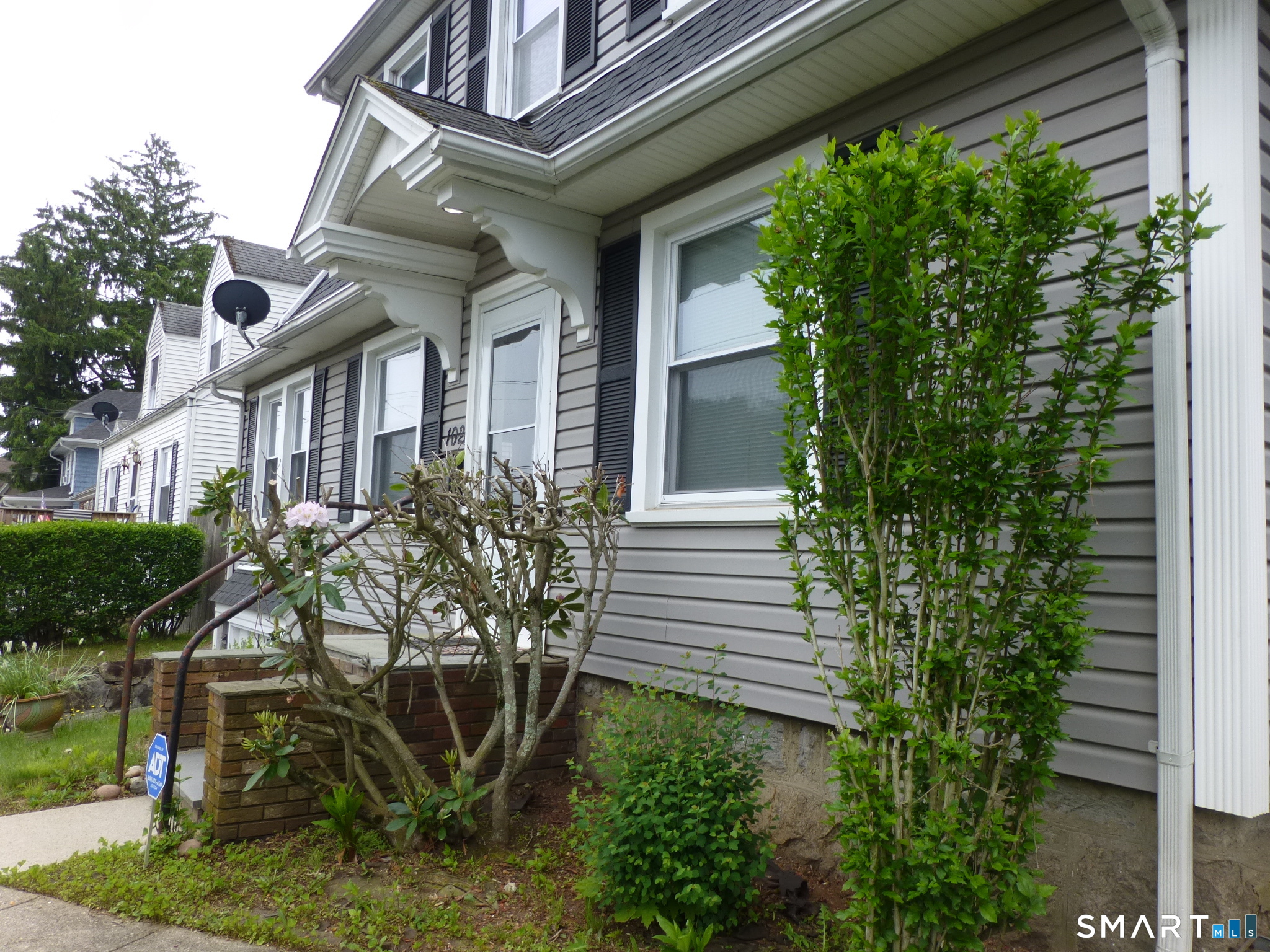102 Norwood Avenue New London CT 06320