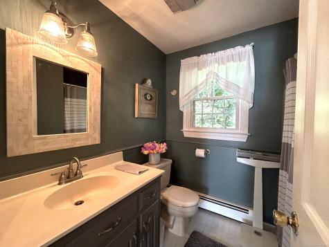 77 Lindsey Road Middletown CT 06457