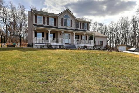 35 Hopkins Hill Road Naugatuck CT 06770