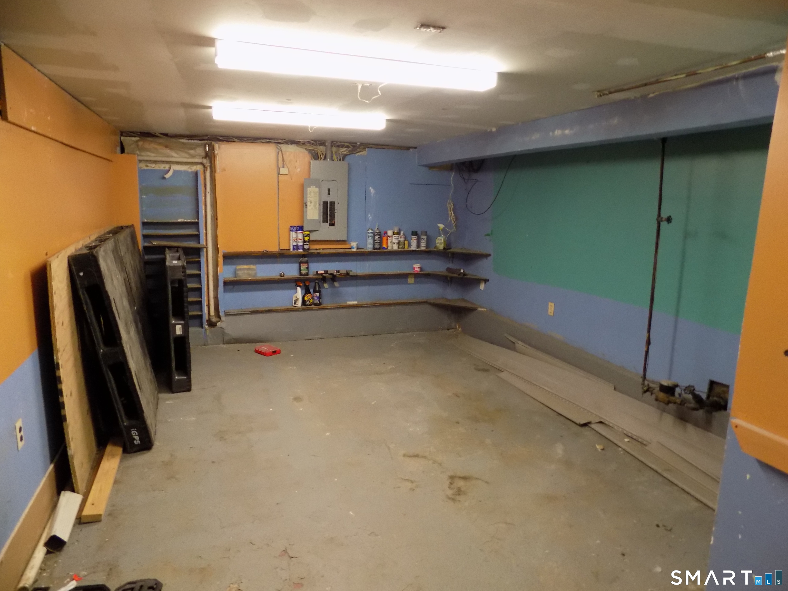 941 Farmington Avenue Bristol CT 06010