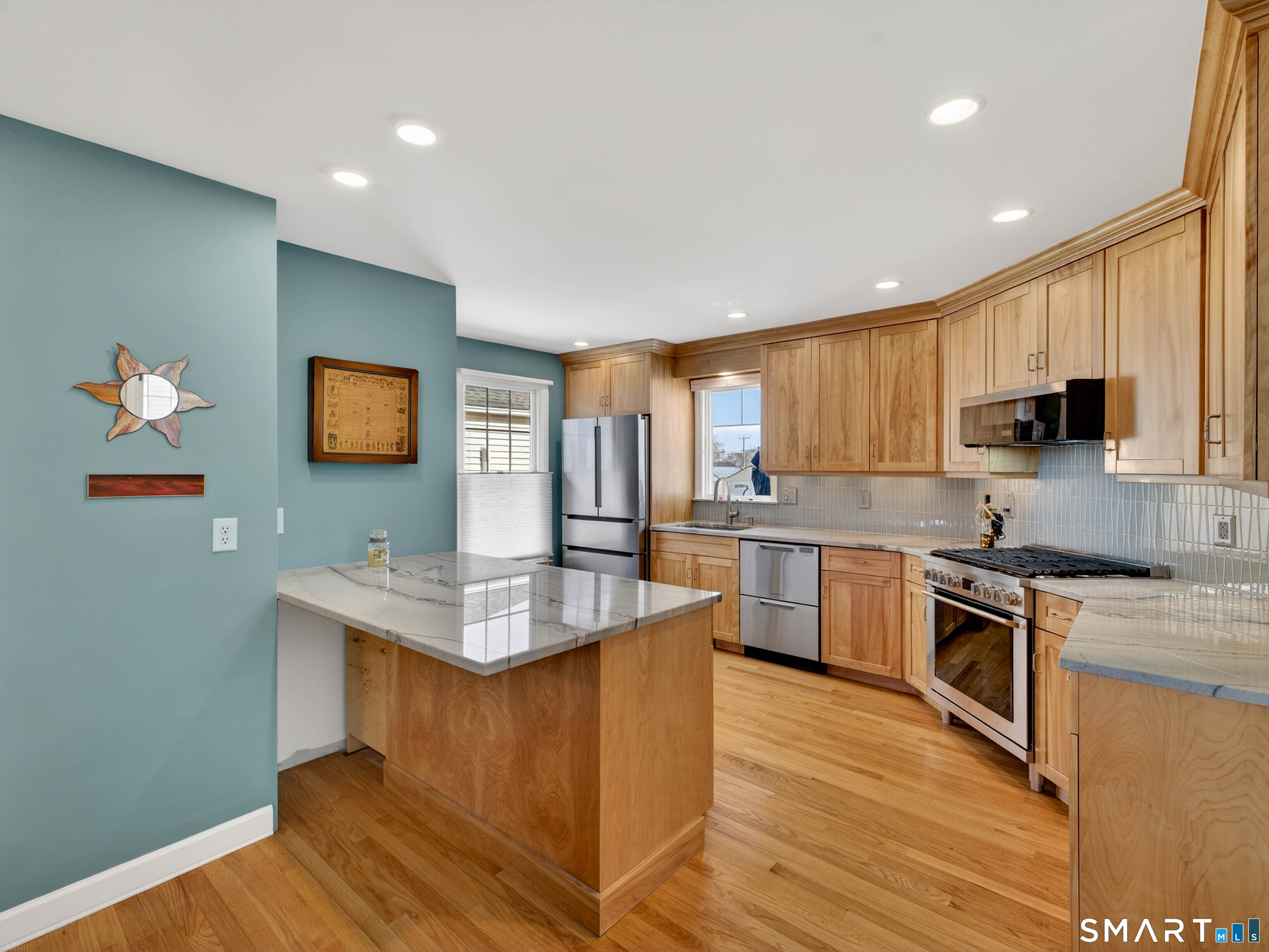 42 Nehantic Drive East Lyme CT 06357