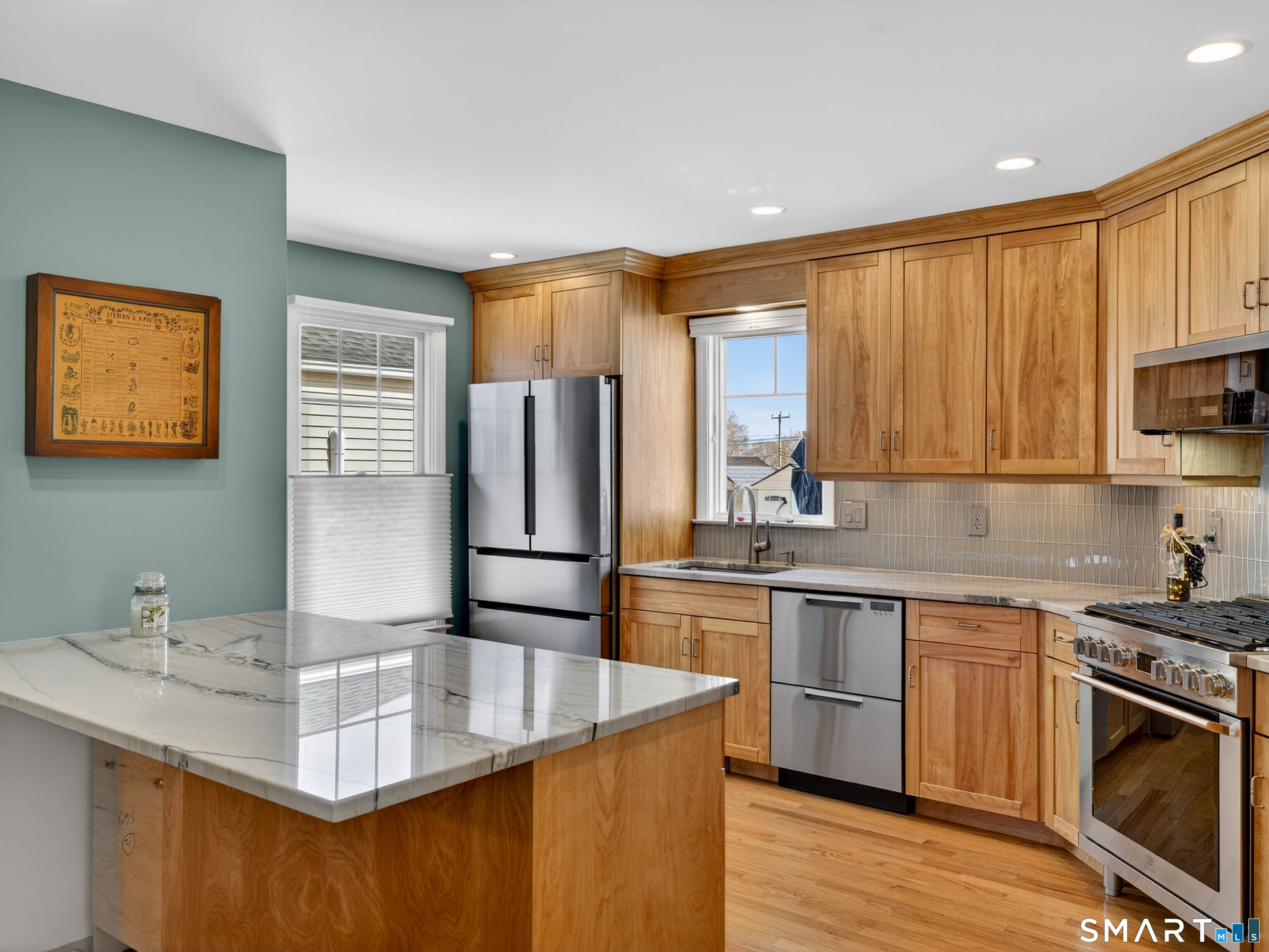 42 Nehantic Drive East Lyme CT 06357