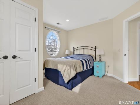 42 Nehantic Drive East Lyme CT 06357