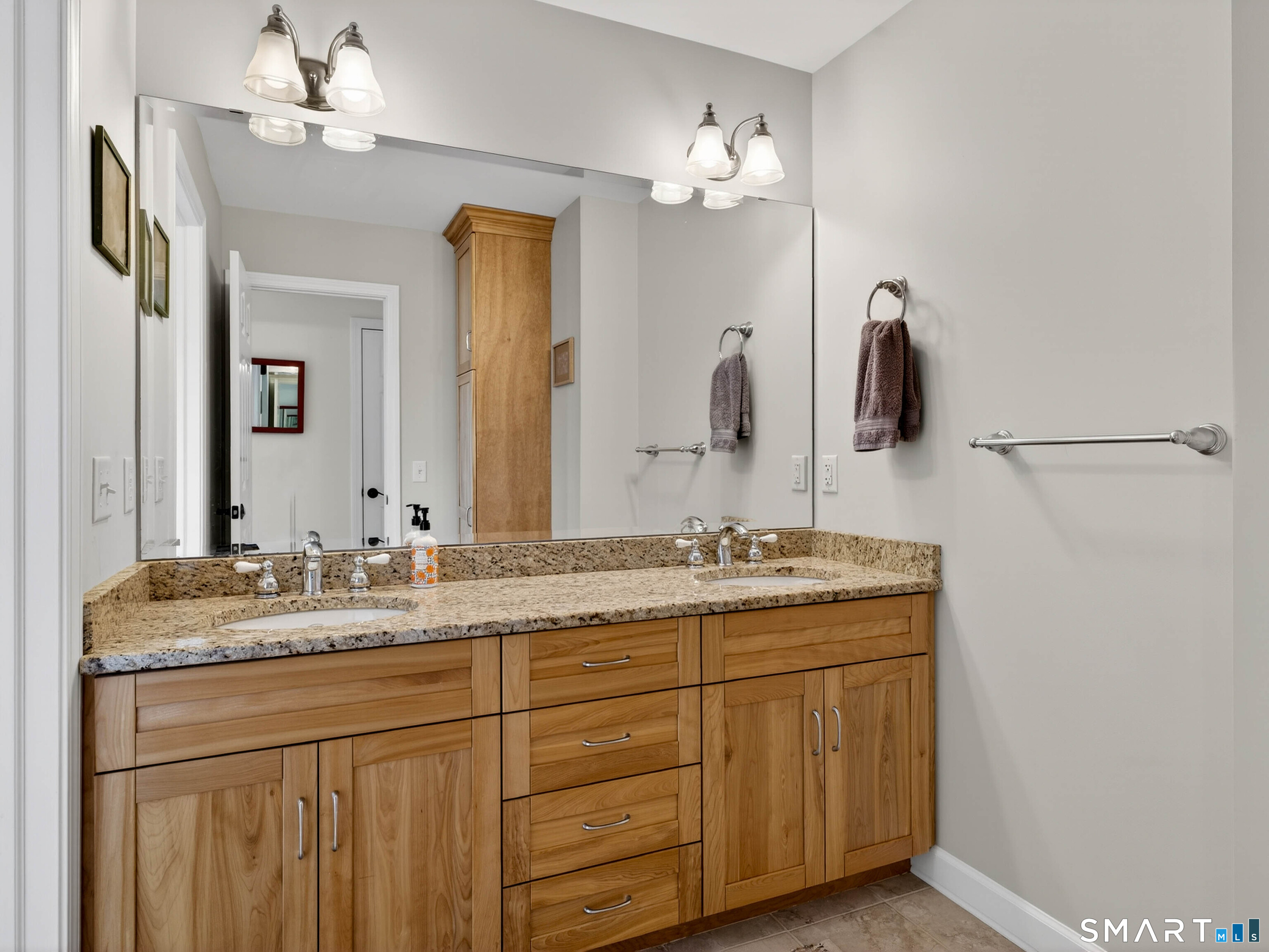 42 Nehantic Drive East Lyme CT 06357