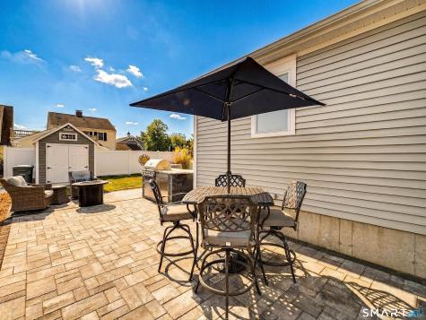 42 Nehantic Drive East Lyme CT 06357