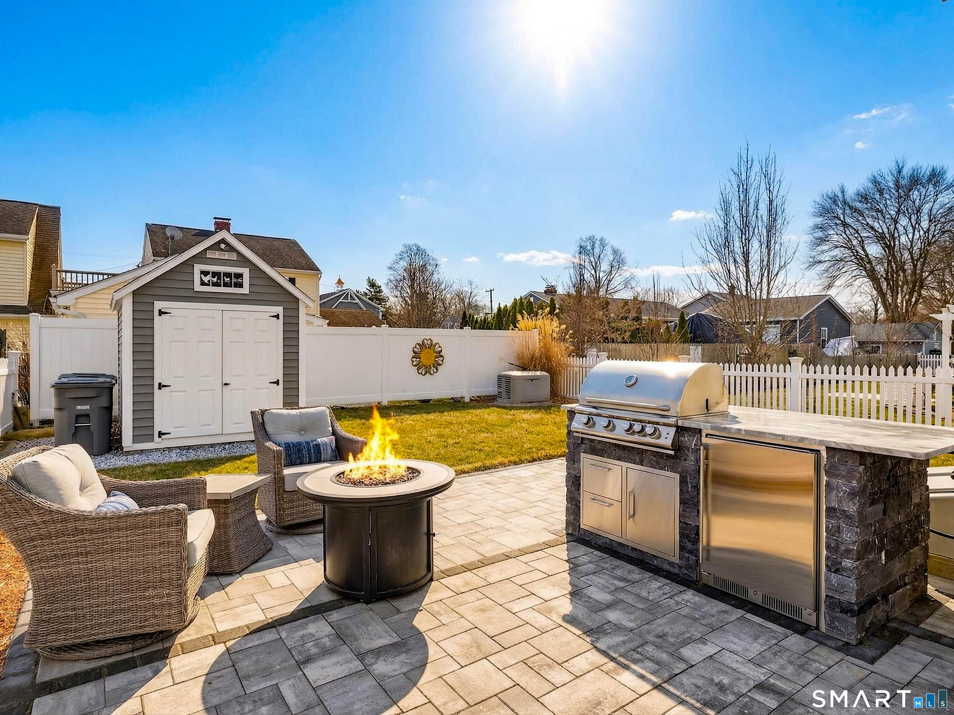 42 Nehantic Drive East Lyme CT 06357