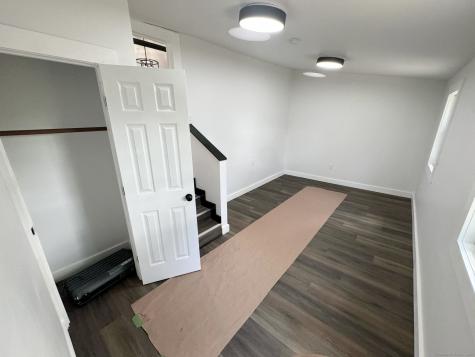 22 Hemlock Trail Newtown CT 06482