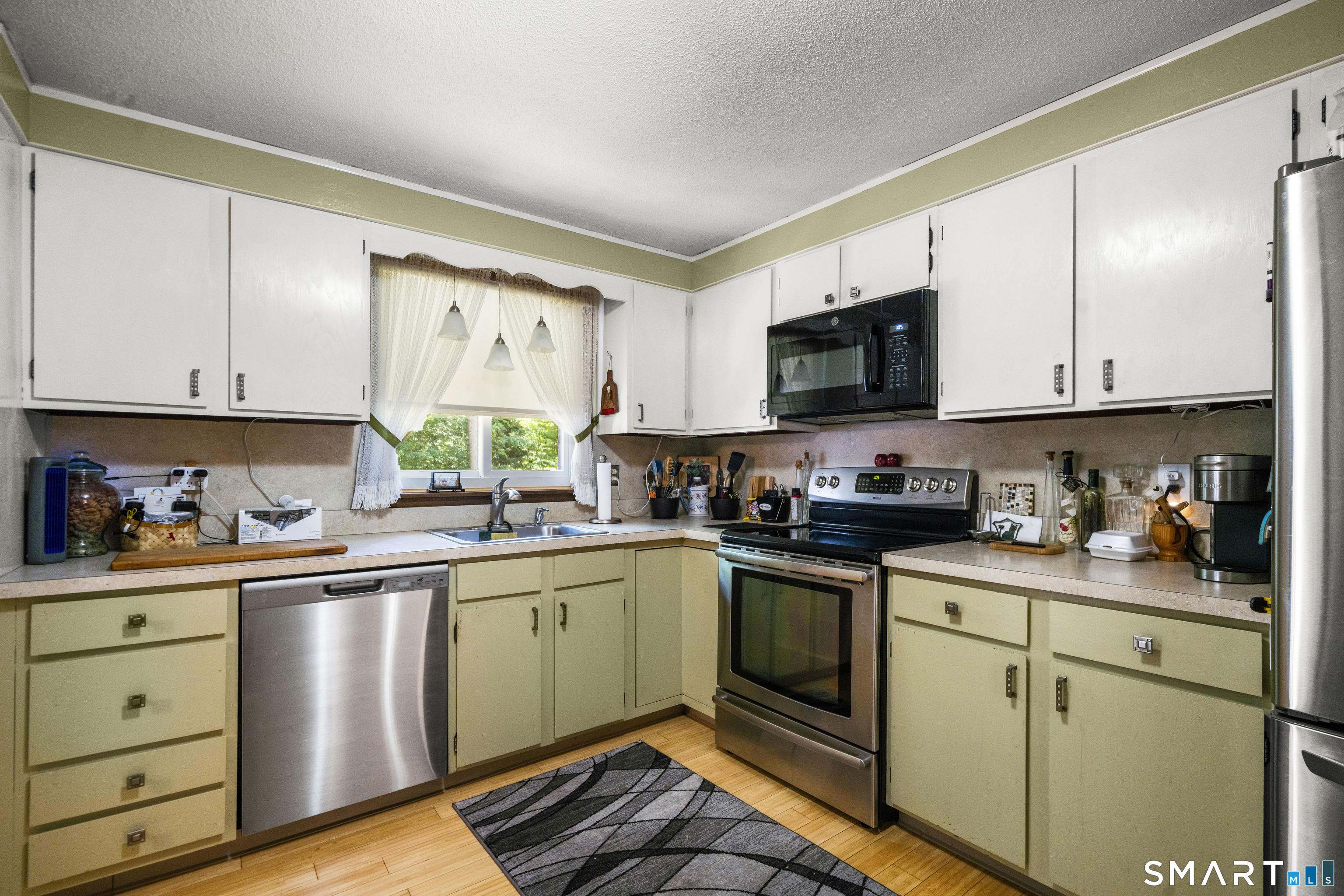 81 Buttles Road Granby CT 06035