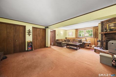 81 Buttles Road Granby CT 06035