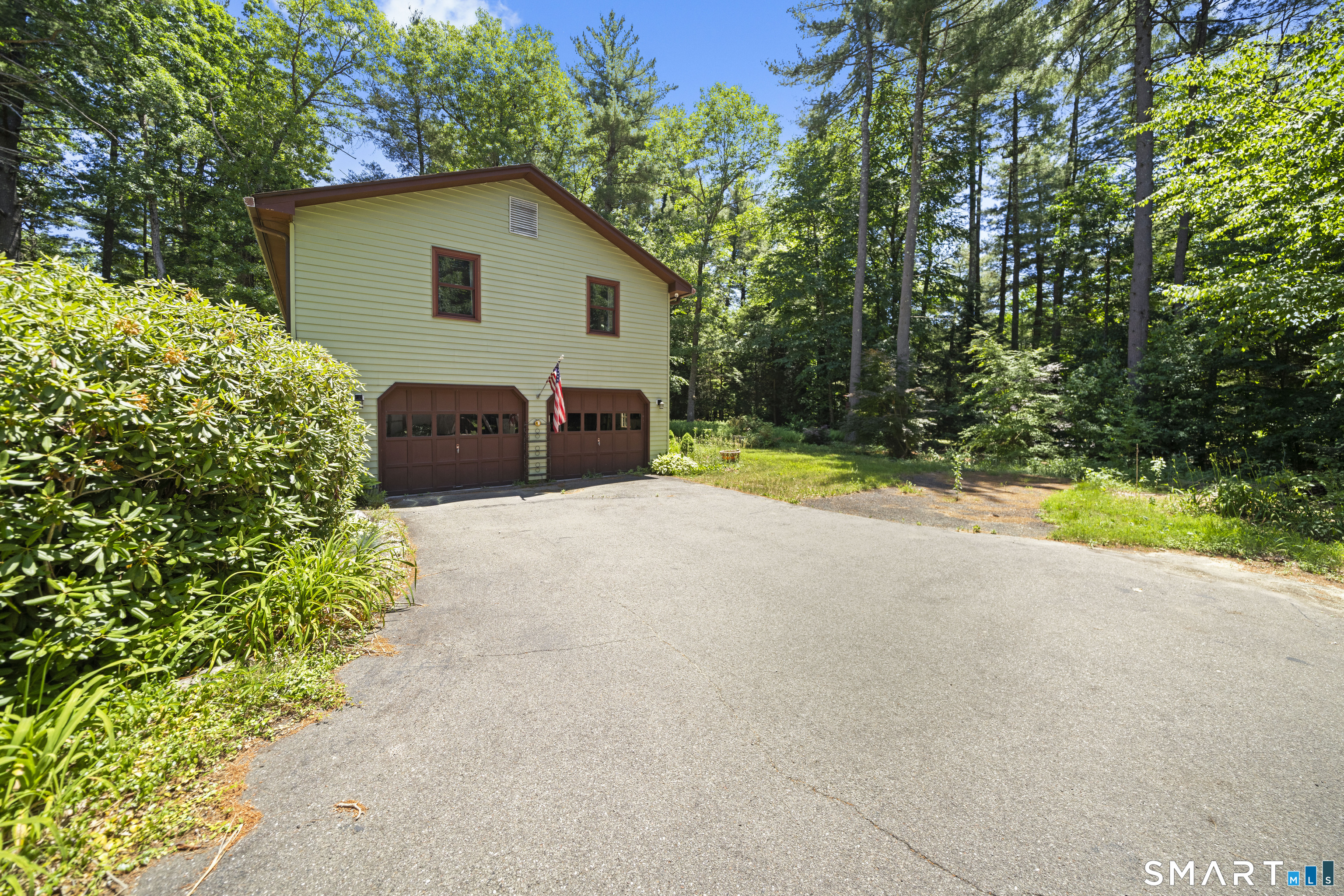 81 Buttles Road Granby CT 06035