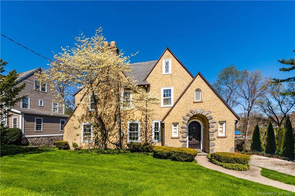 72 Country Club Road Waterbury CT 06708
