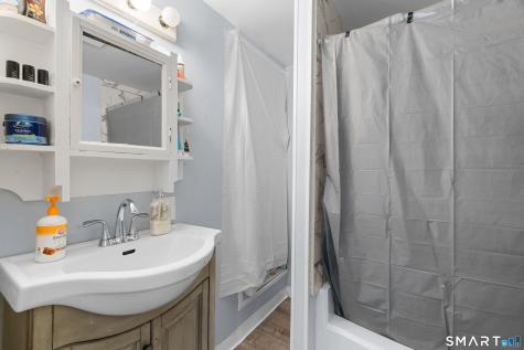 15 California Street West Haven CT 06516