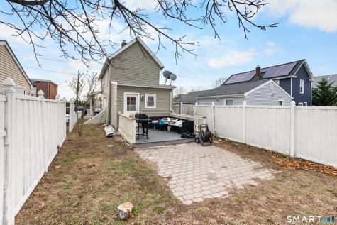 15 California Street West Haven CT 06516