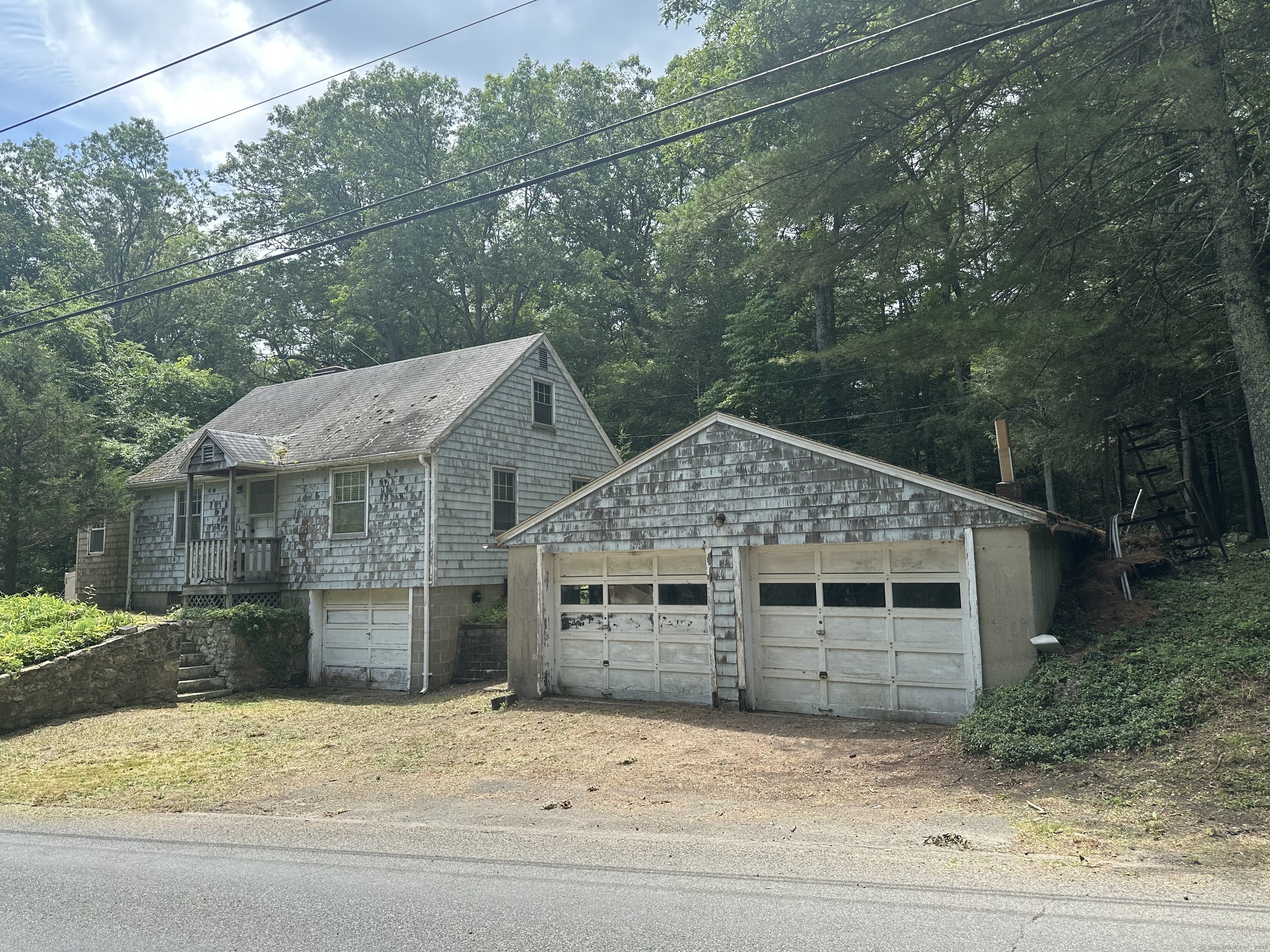 5 Obtuse Rocks Road Brookfield CT 06804