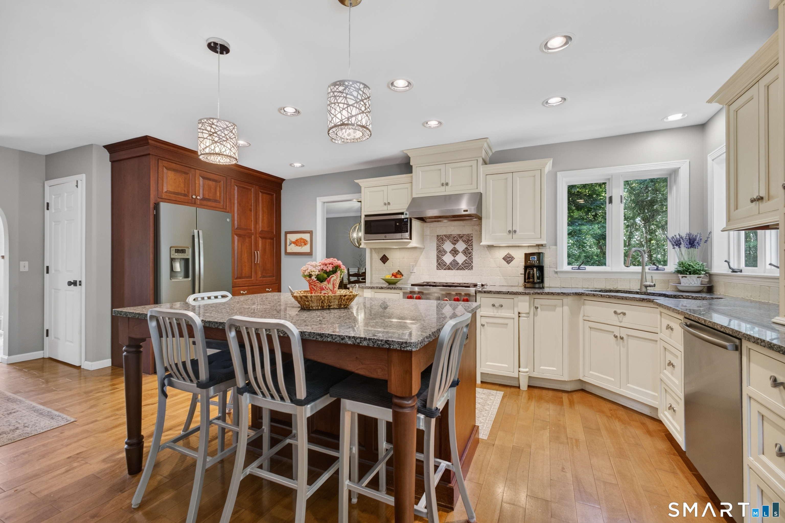 8 Bristle Lane Newtown CT 06482