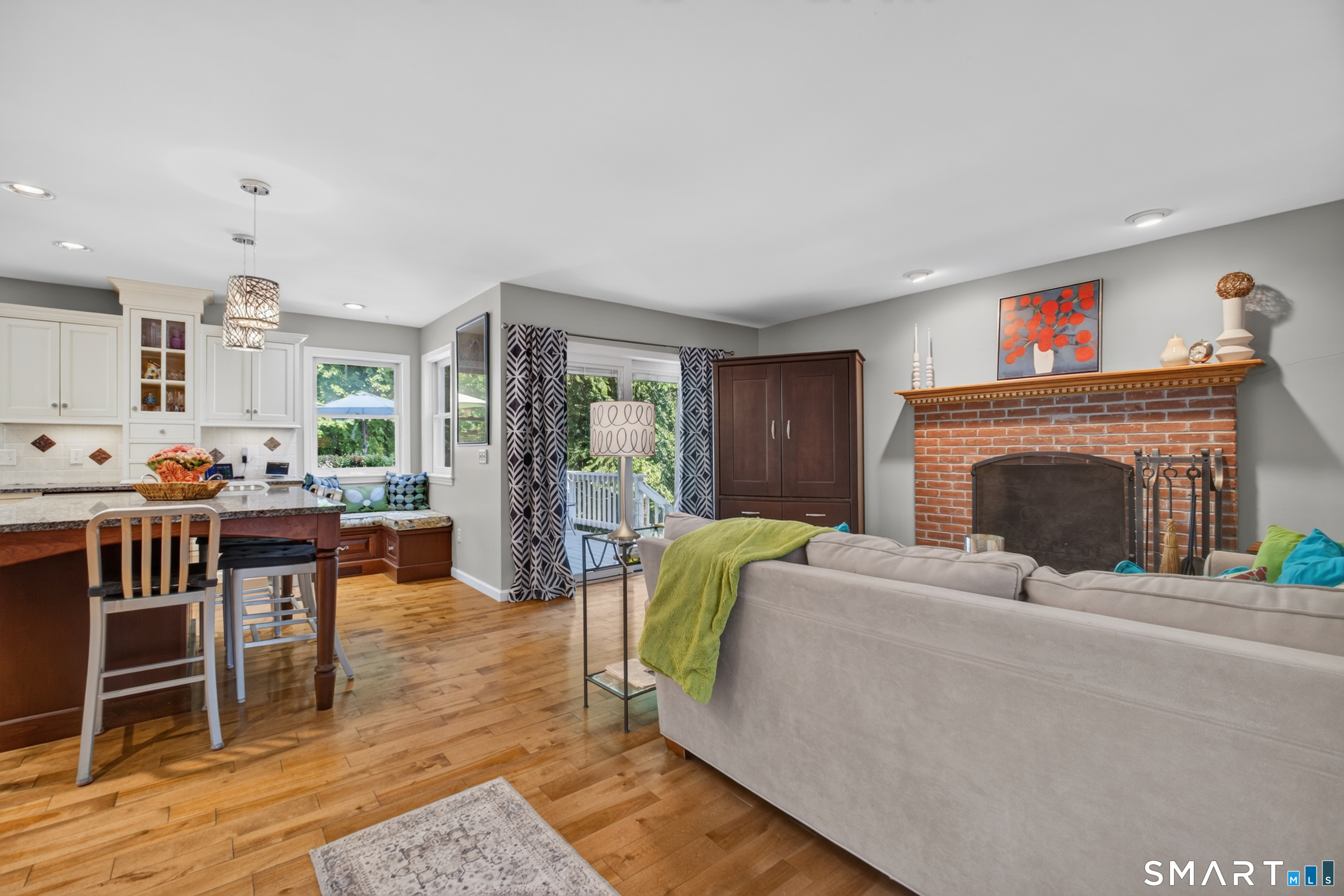 8 Bristle Lane Newtown CT 06482