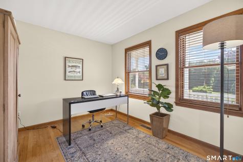 8 Bristle Lane Newtown CT 06482
