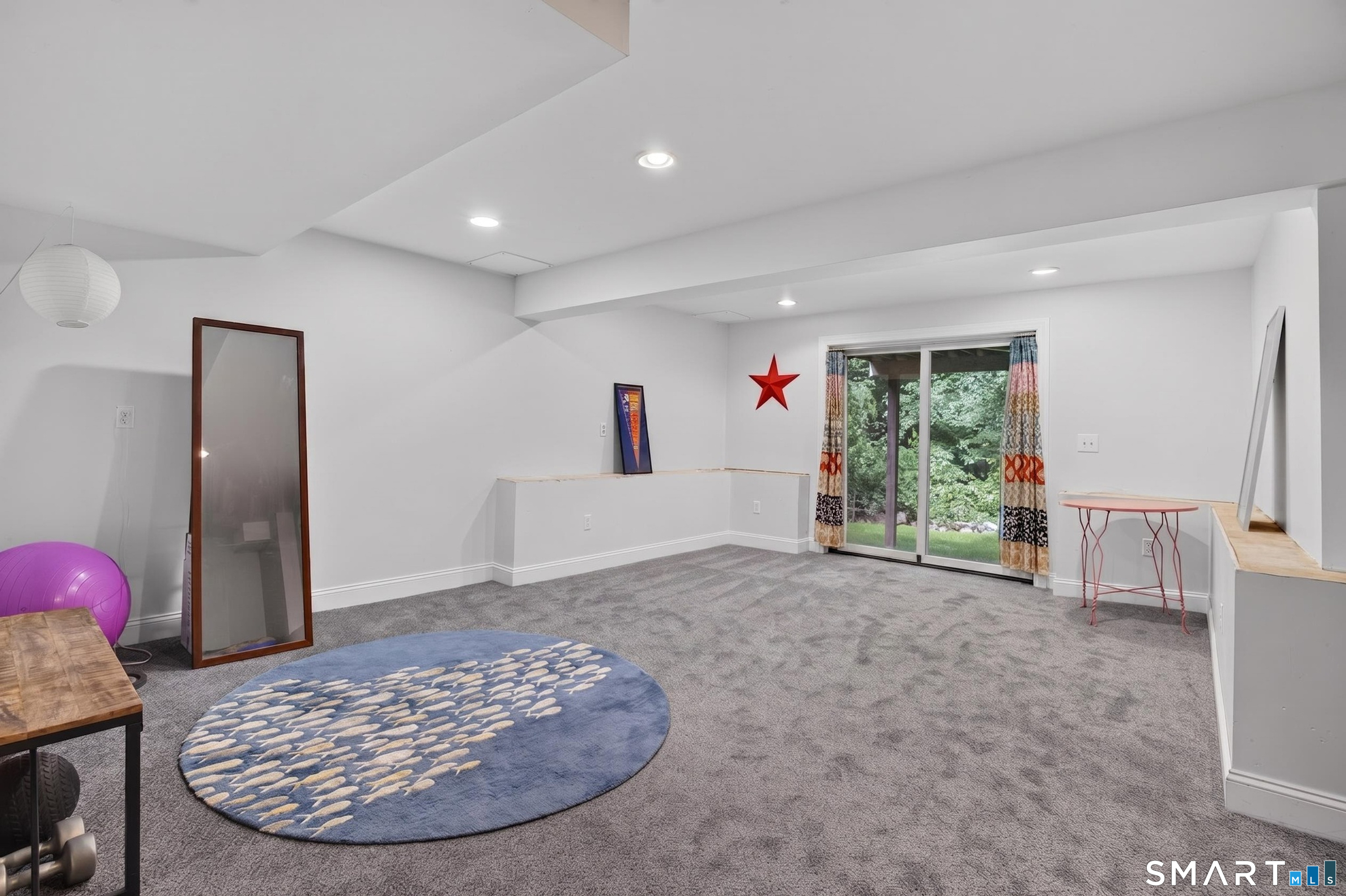 8 Bristle Lane Newtown CT 06482