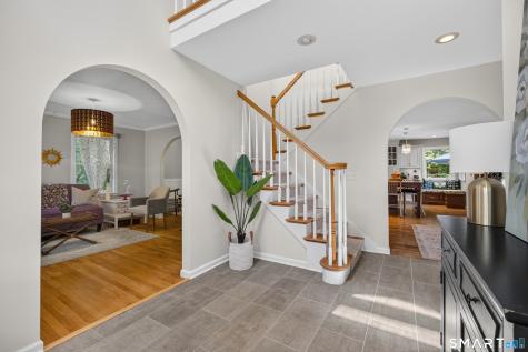 8 Bristle Lane Newtown CT 06482