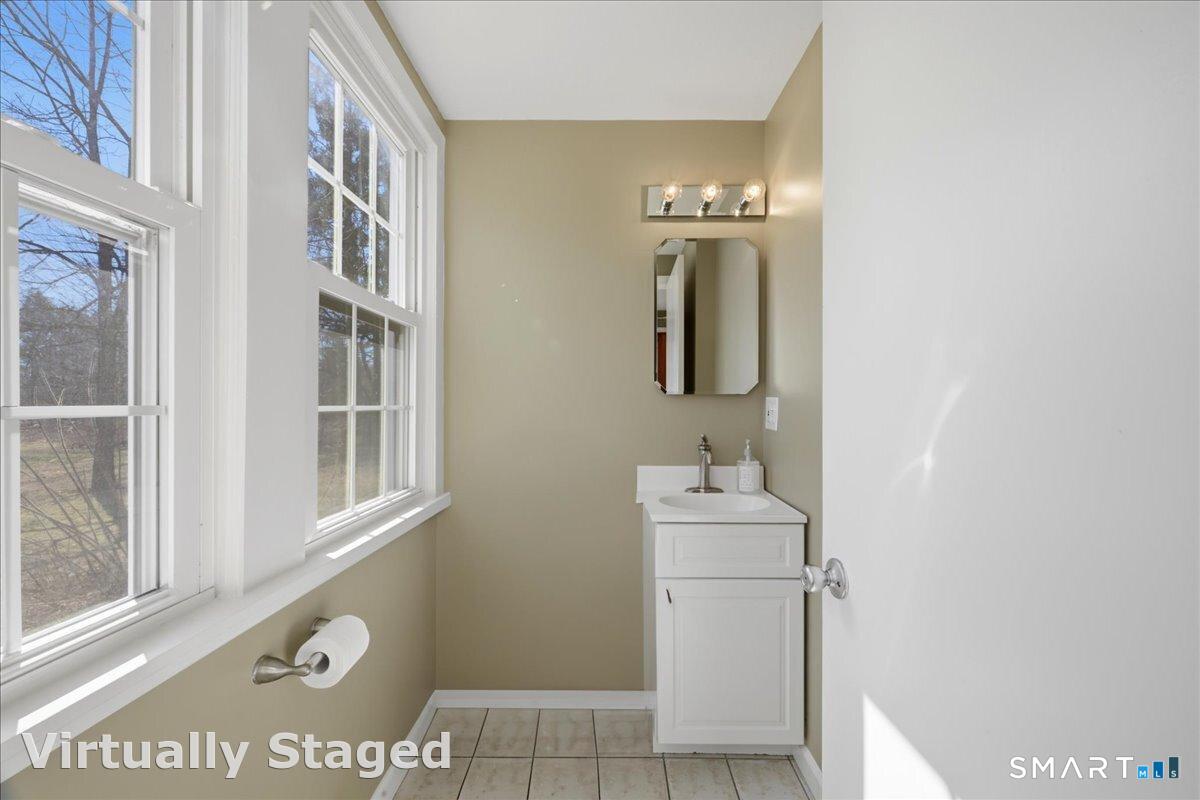 559 Route 81 Killingworth CT 06419