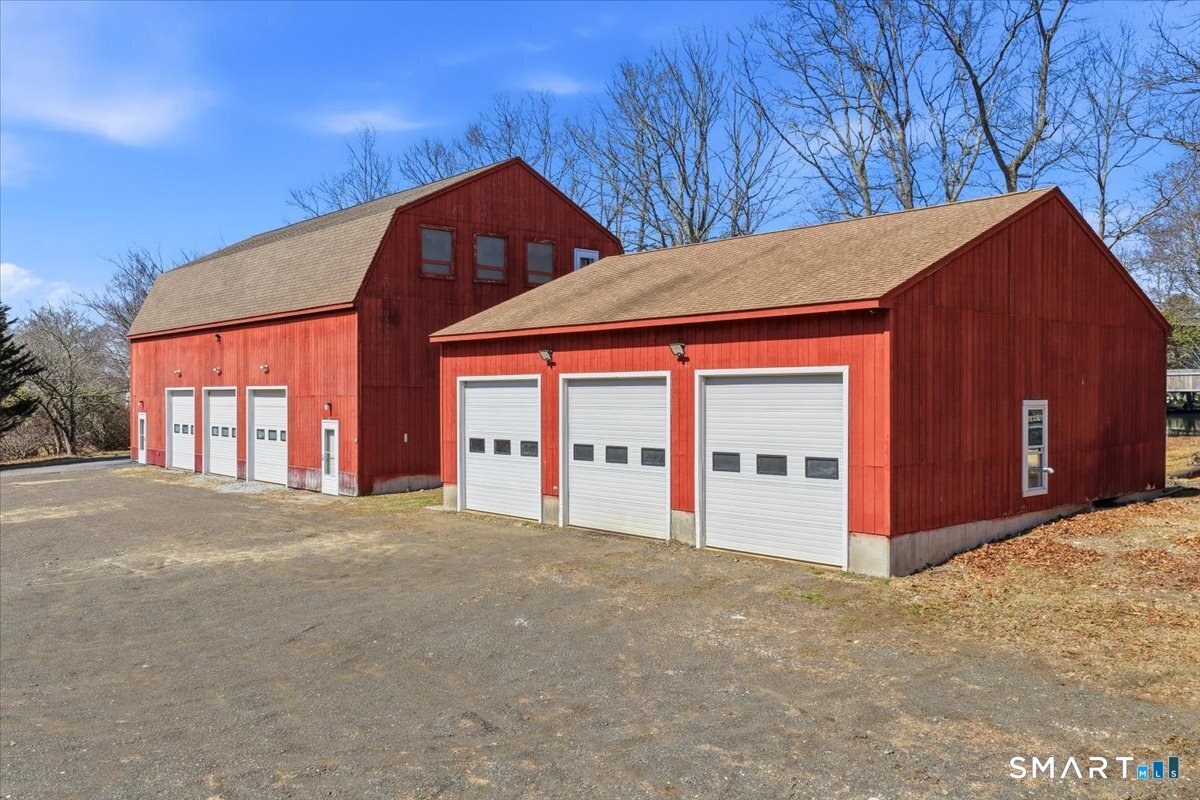 559 Route 81 Killingworth CT 06419